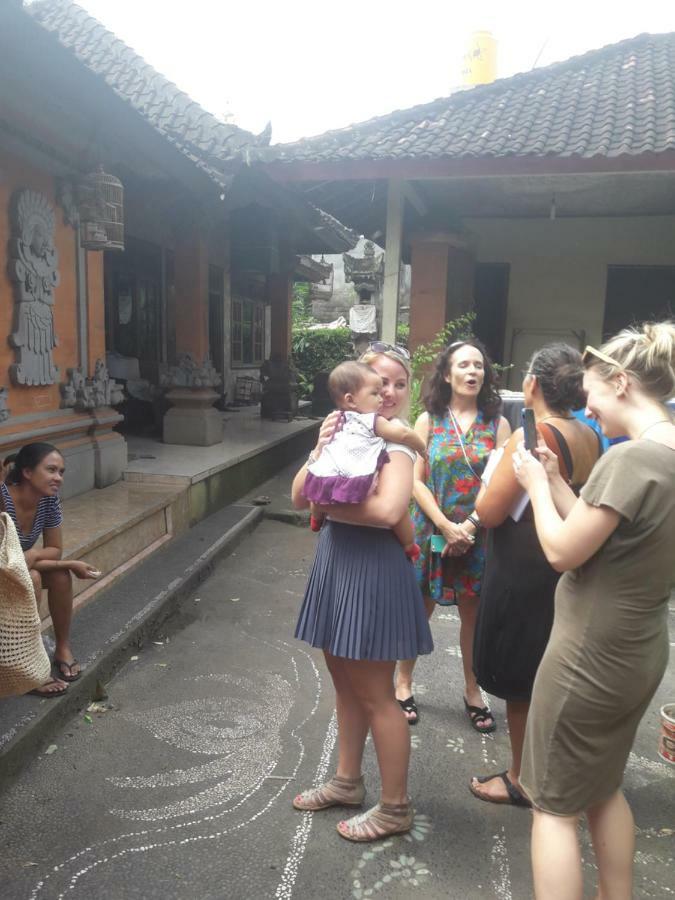 Ubud River Side House Hotel Bagian luar foto
